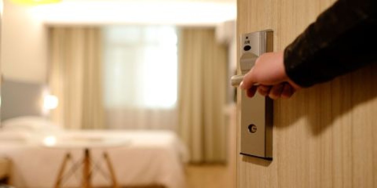 Россияне массово затаились: Почему рынок жилья столкнулся с неожиданной паузой в покупках